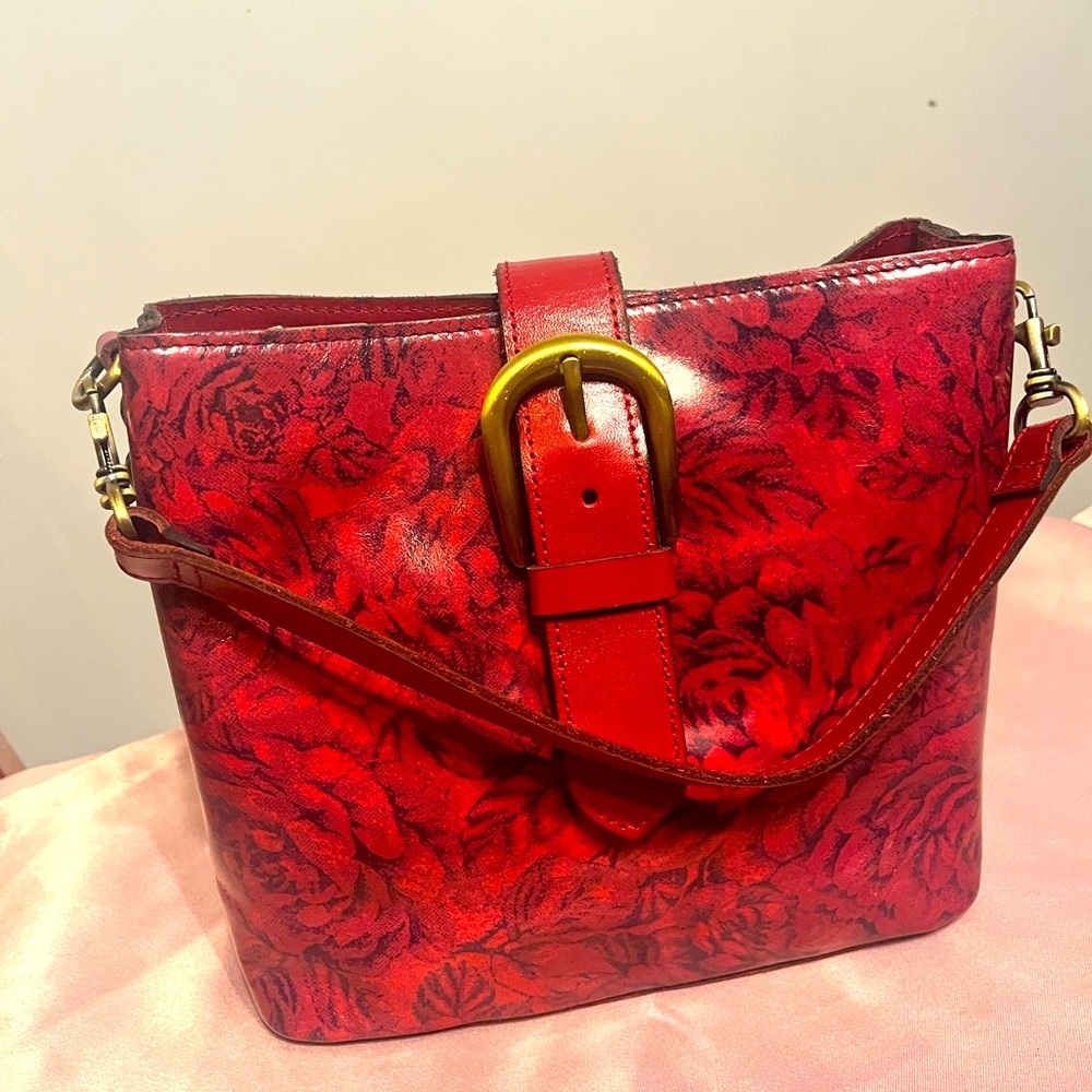 Patricia Nash, floral print, leather. Like New.